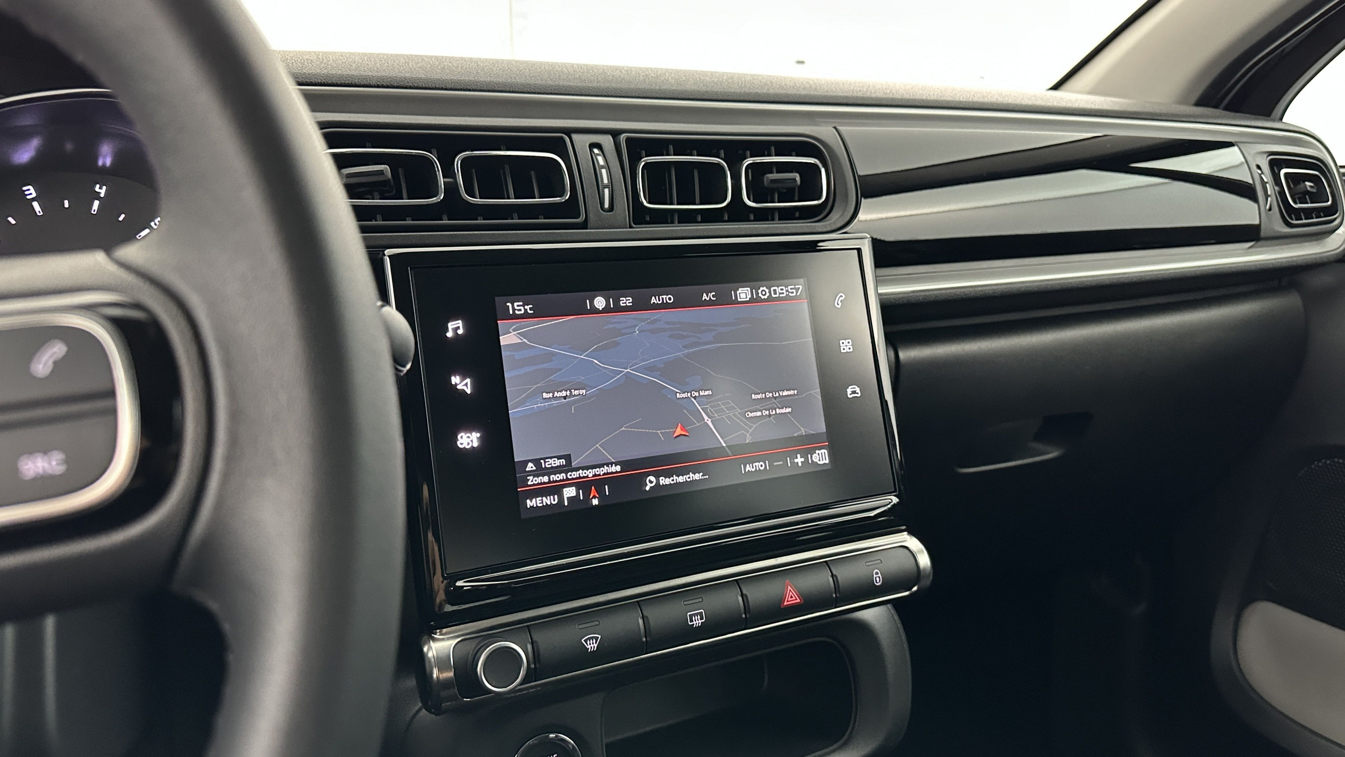 Vente en ligne Citroën C3 C3 1.2 PureTech 110ch Max au prix de 14 400 €