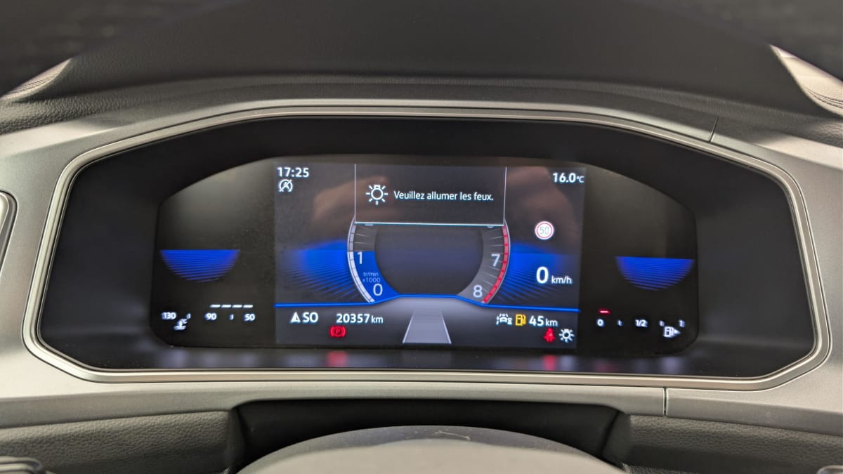 Vente en ligne Volkswagen T-Roc Cabriolet 1.0 TSI 110 Start Stop BVM6 Style au prix de 25 420 €