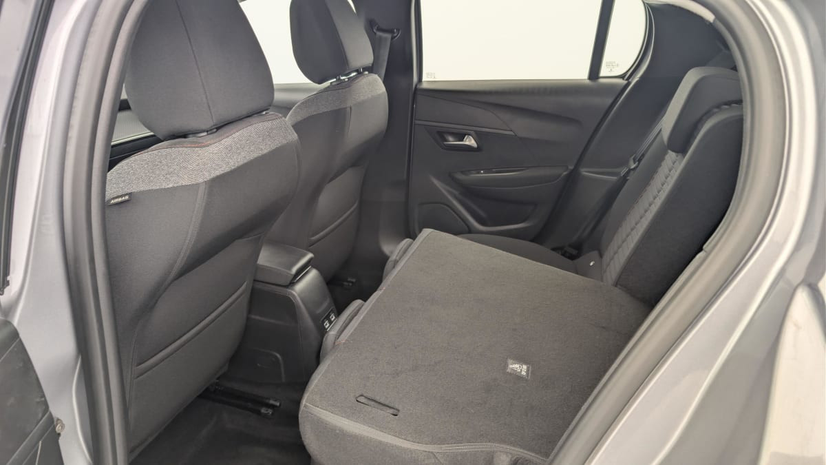 Vente en ligne Peugeot 208 50 kWh 136ch Active Pack au prix de 15 120 €