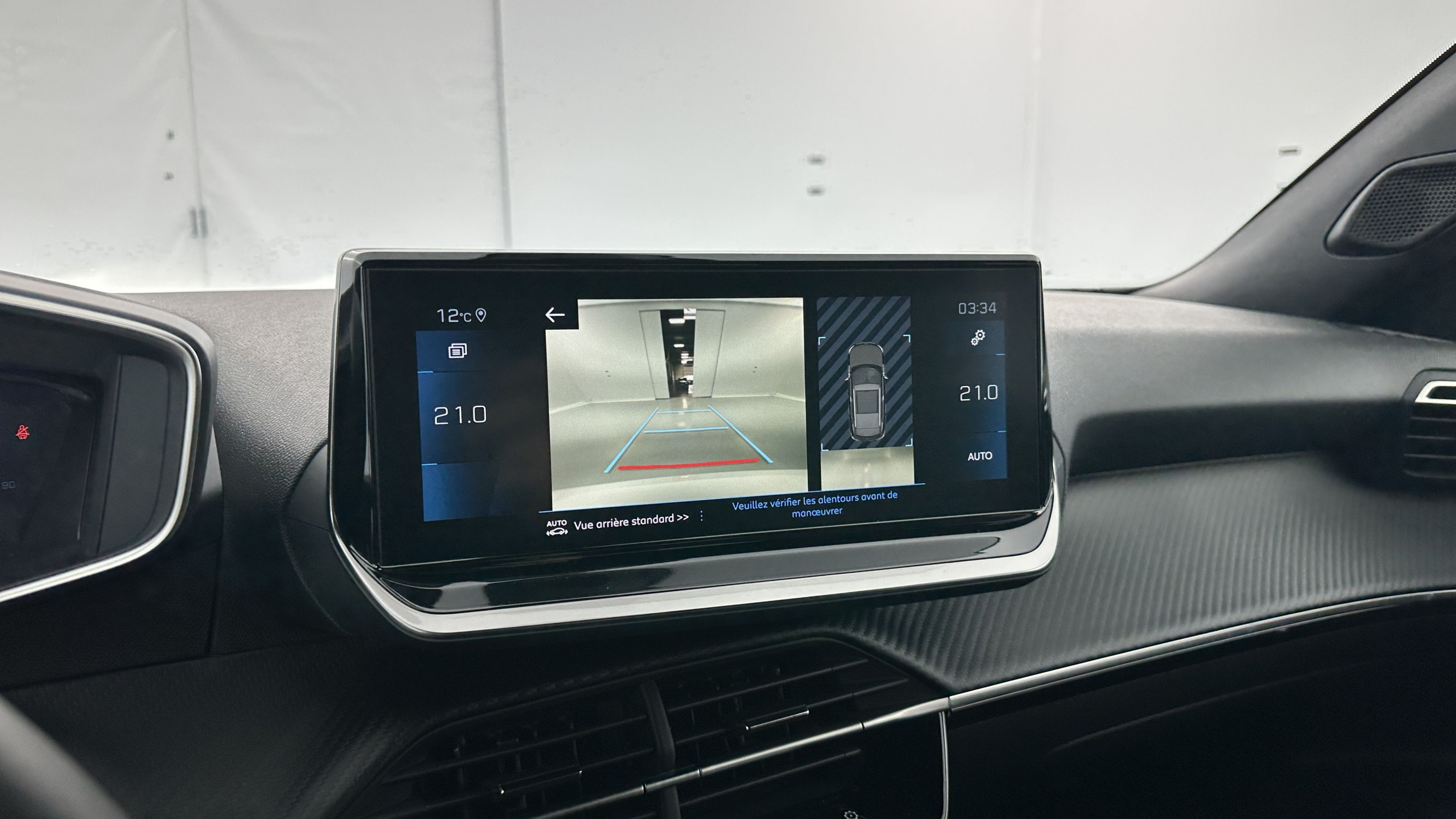 Vente en ligne Peugeot 2008 2008 1.2 PureTech 130ch Allure Pack au prix de 16 800 €