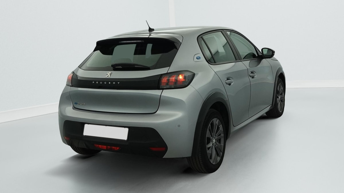 Vente en ligne Peugeot 208 50 kWh 136ch Active Pack au prix de 15 120 €