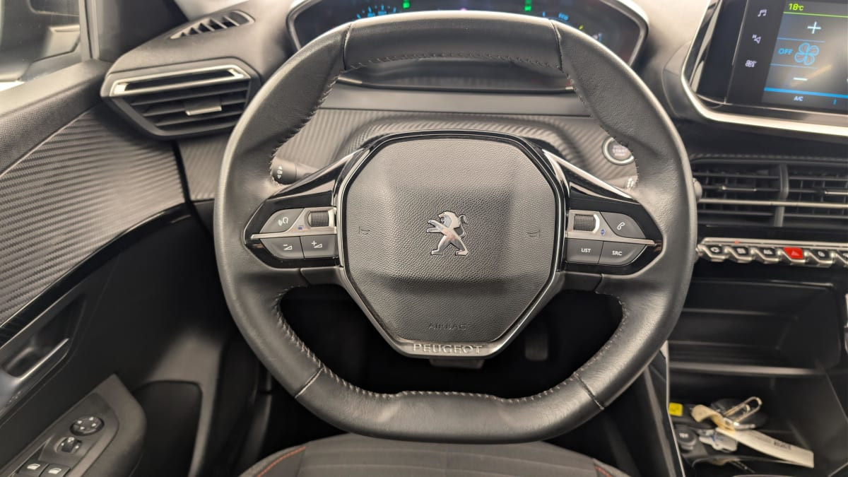 Vente en ligne Peugeot 208 50 kWh 136ch Active Pack au prix de 15 120 €