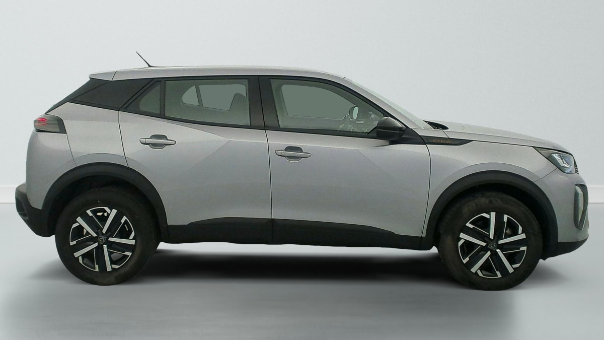 Vente en ligne Peugeot 2008 Hybrid 136 e-DCS6 Style au prix de 21 920 €