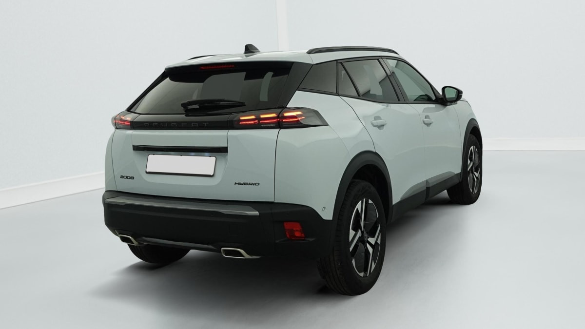 Vente en ligne Peugeot 2008 Hybrid 145 e-DCS6 Allure au prix de 23 360 €