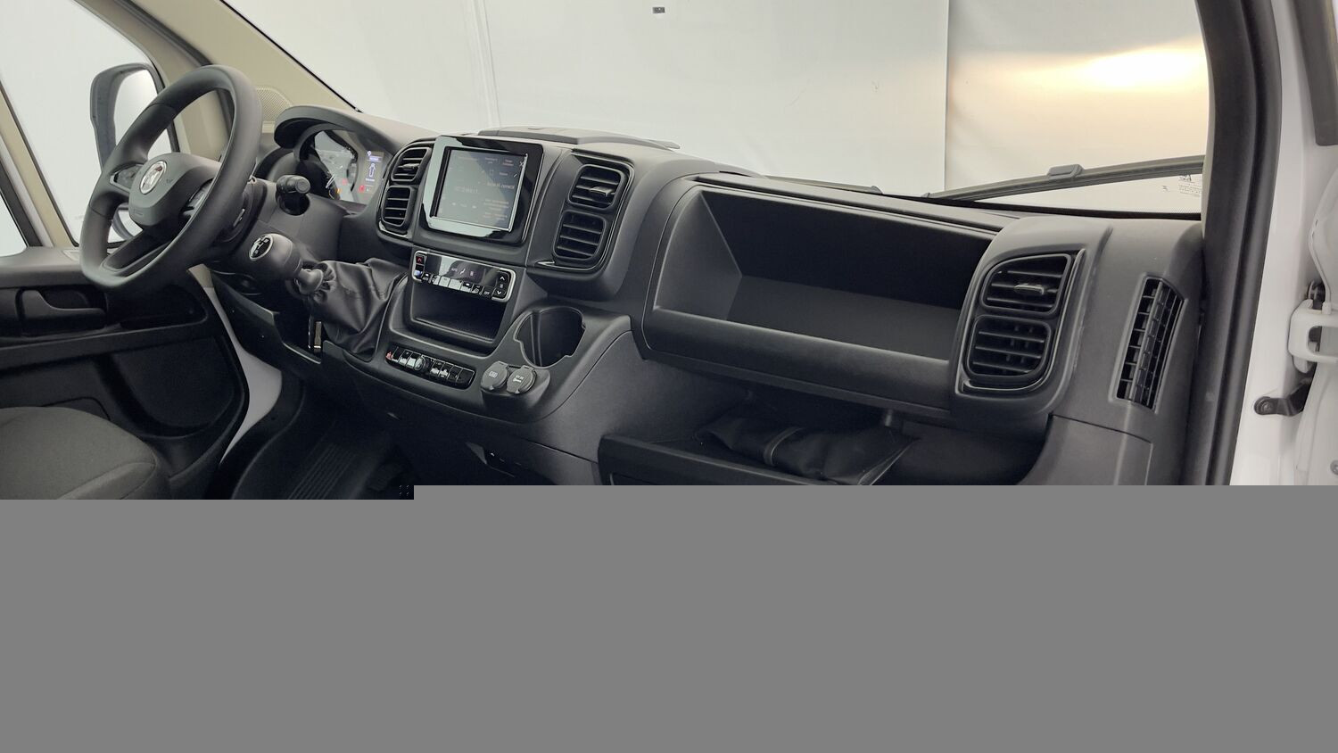 Vente en ligne Fiat Ducato Fourgon DUCATO 3.3 LH2 2.2 H3-Power 140ch Pack Pro Lounge Connect au prix de 32 580 €