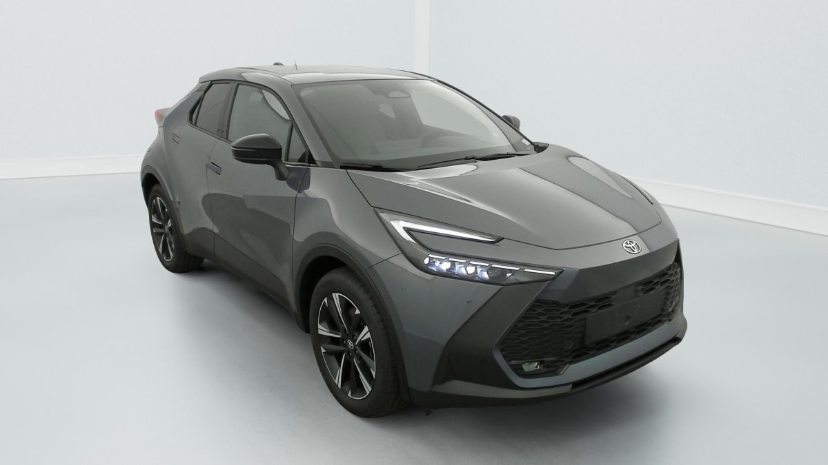 Toyota C-HR Hybride Rechargeable 225 Design occasion de 2025 en vente à Rennes