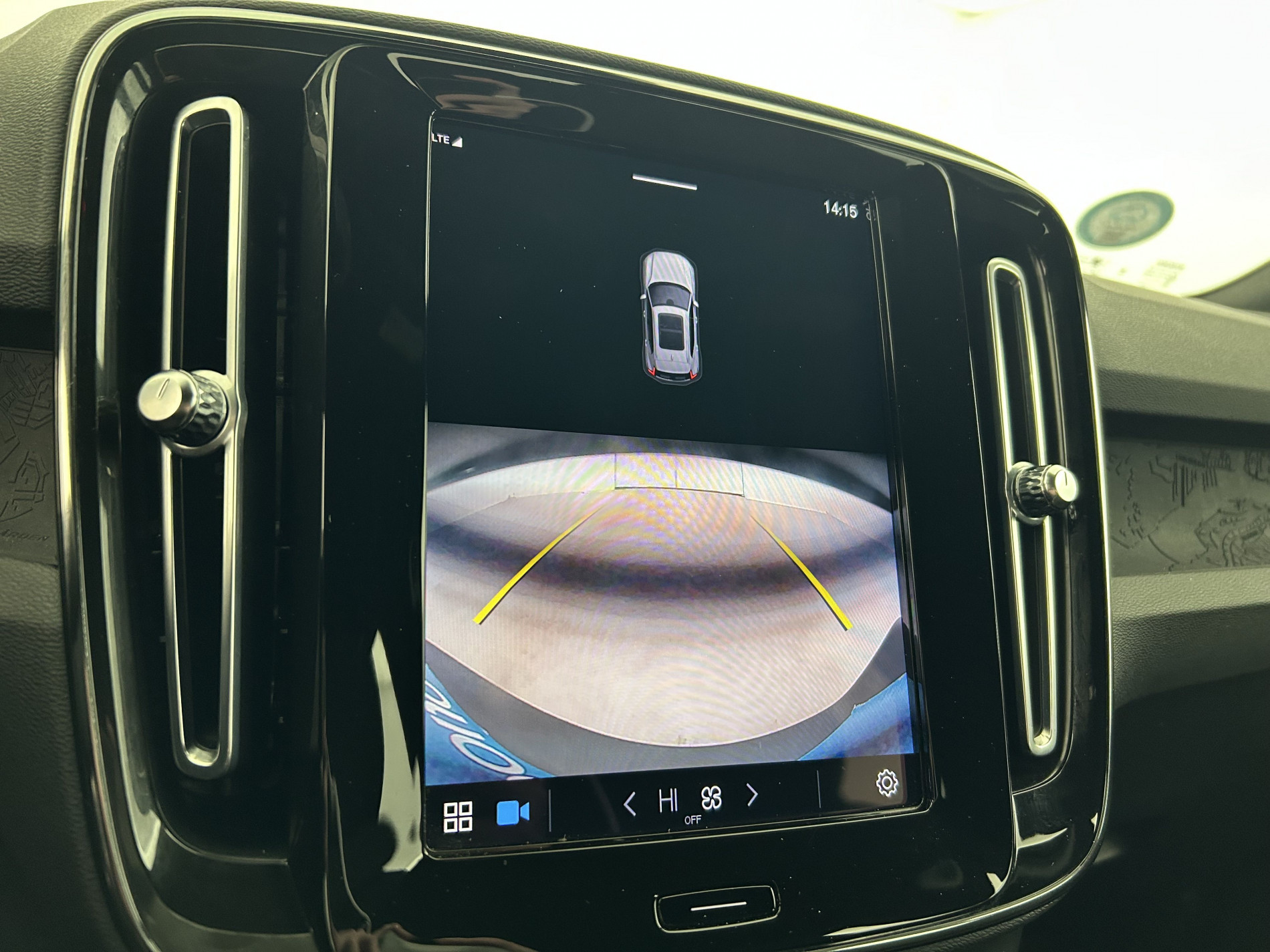 Vente en ligne Volvo XC40 Recharge 231ch Start EDT au prix de 25 980 €