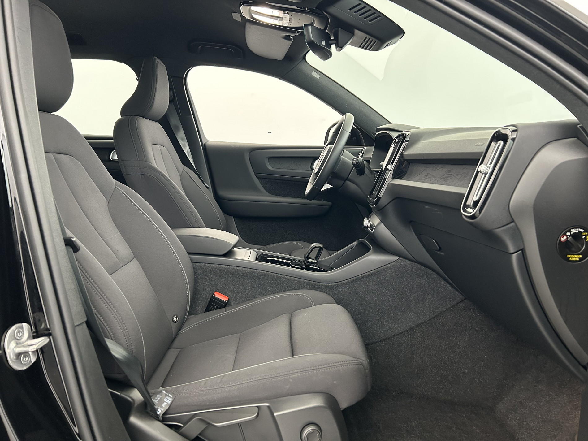 Vente en ligne Volvo XC40 Recharge 231ch Start EDT au prix de 25 980 €