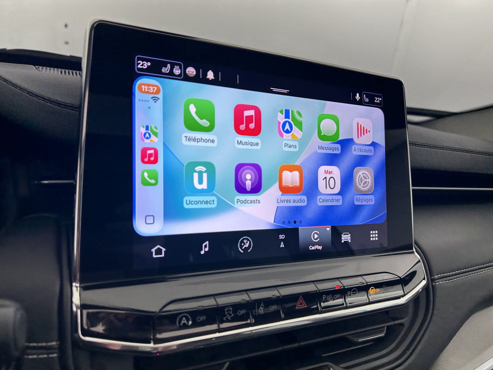 Vente en ligne Jeep Compass 1.3 GSE T4 150ch Limited 4x2 BVR6 + Toit ouvrant au prix de 21 990 €