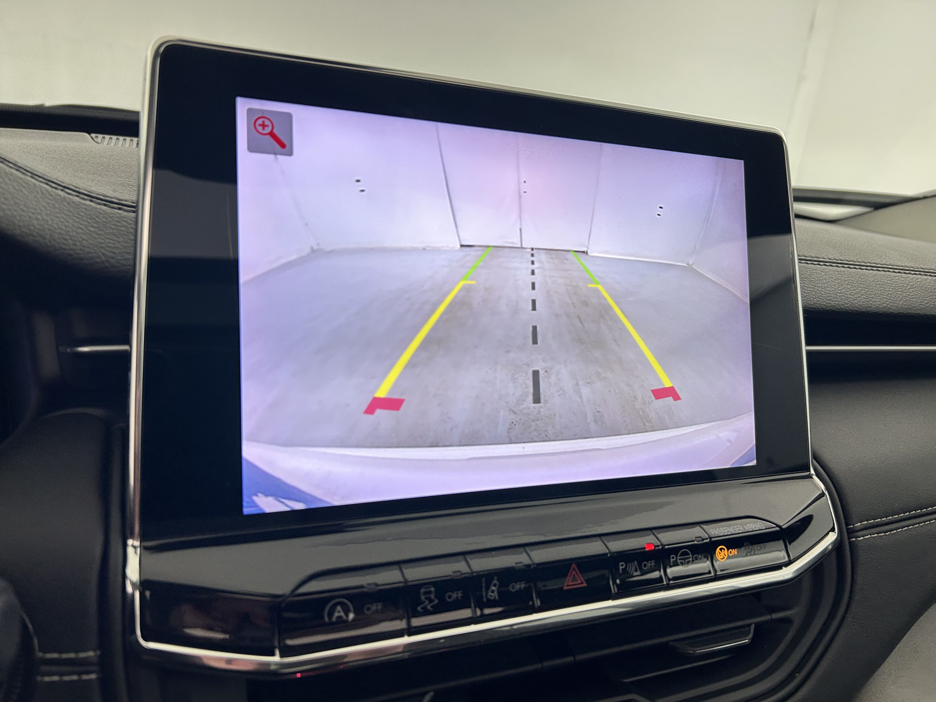 Vente en ligne Jeep Compass 1.3 GSE T4 150ch Limited 4x2 BVR6 + Toit ouvrant au prix de 21 990 €