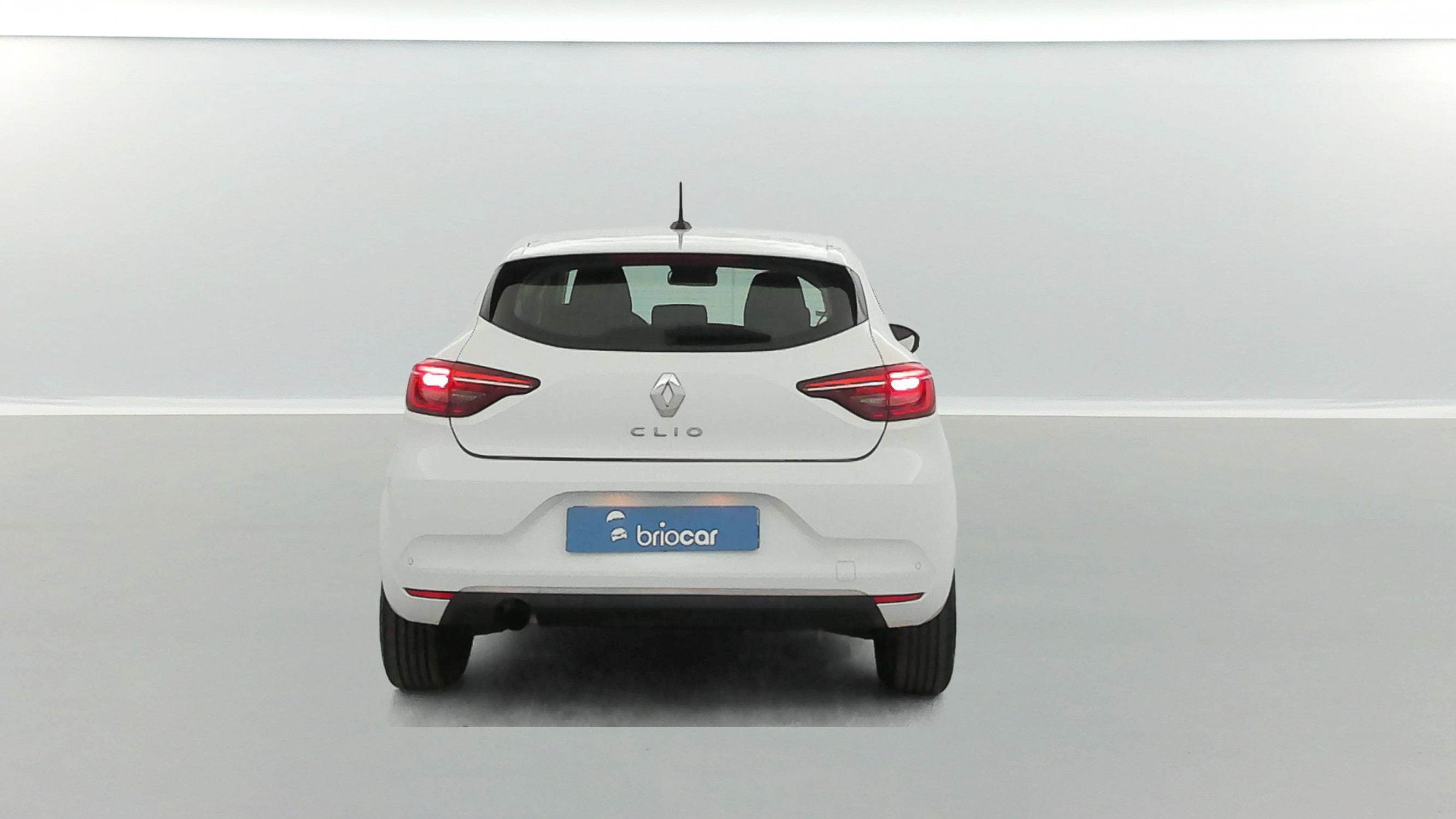 Vente en ligne Renault Clio 1.0 TCe 100ch Business au prix de 13 990 €