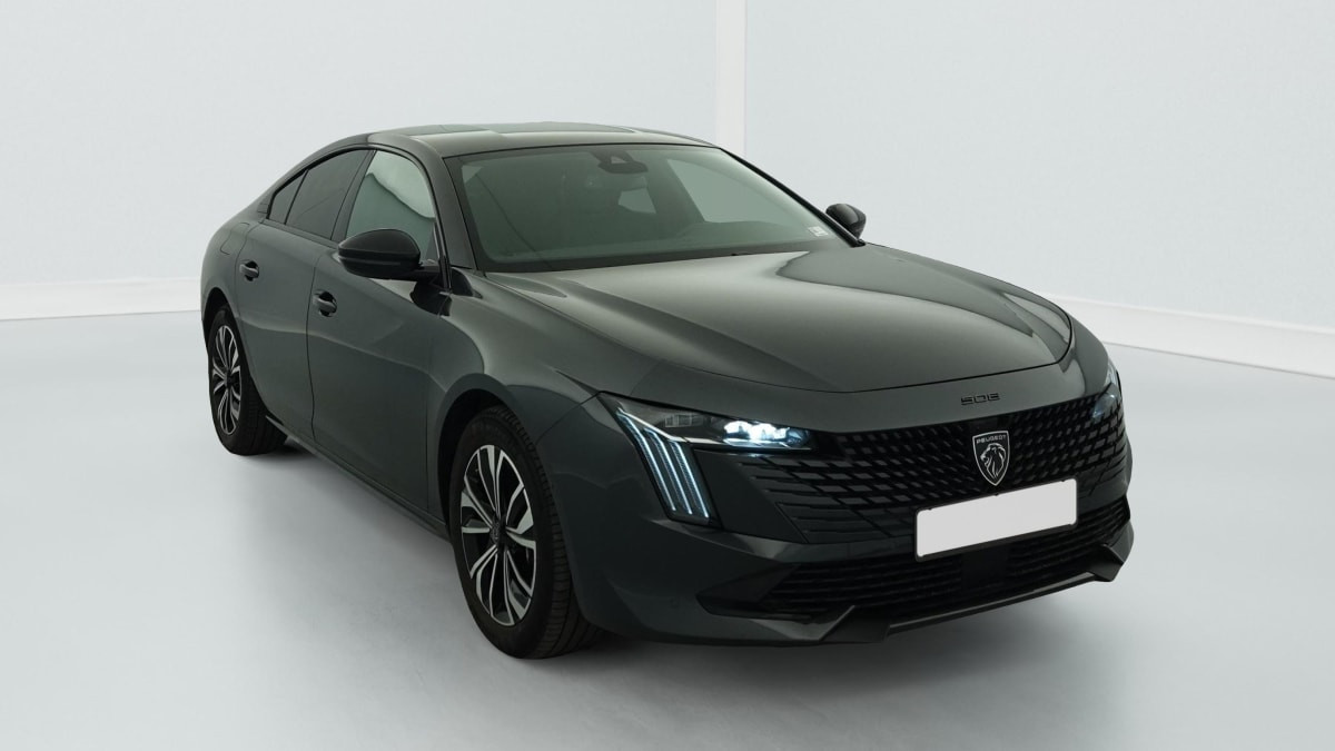 Peugeot 508 Hybrid 225 e-EAT8 Allure occasion de 2024 en vente à Rennes