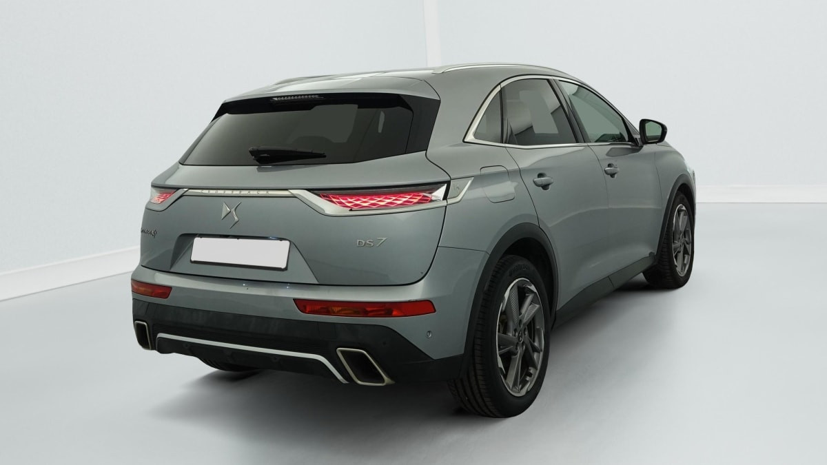 Vente en ligne Ds DS7 Crossback Hybride E-Tense 300 EAT8 4x4 Rivoli au prix de 31 190 €