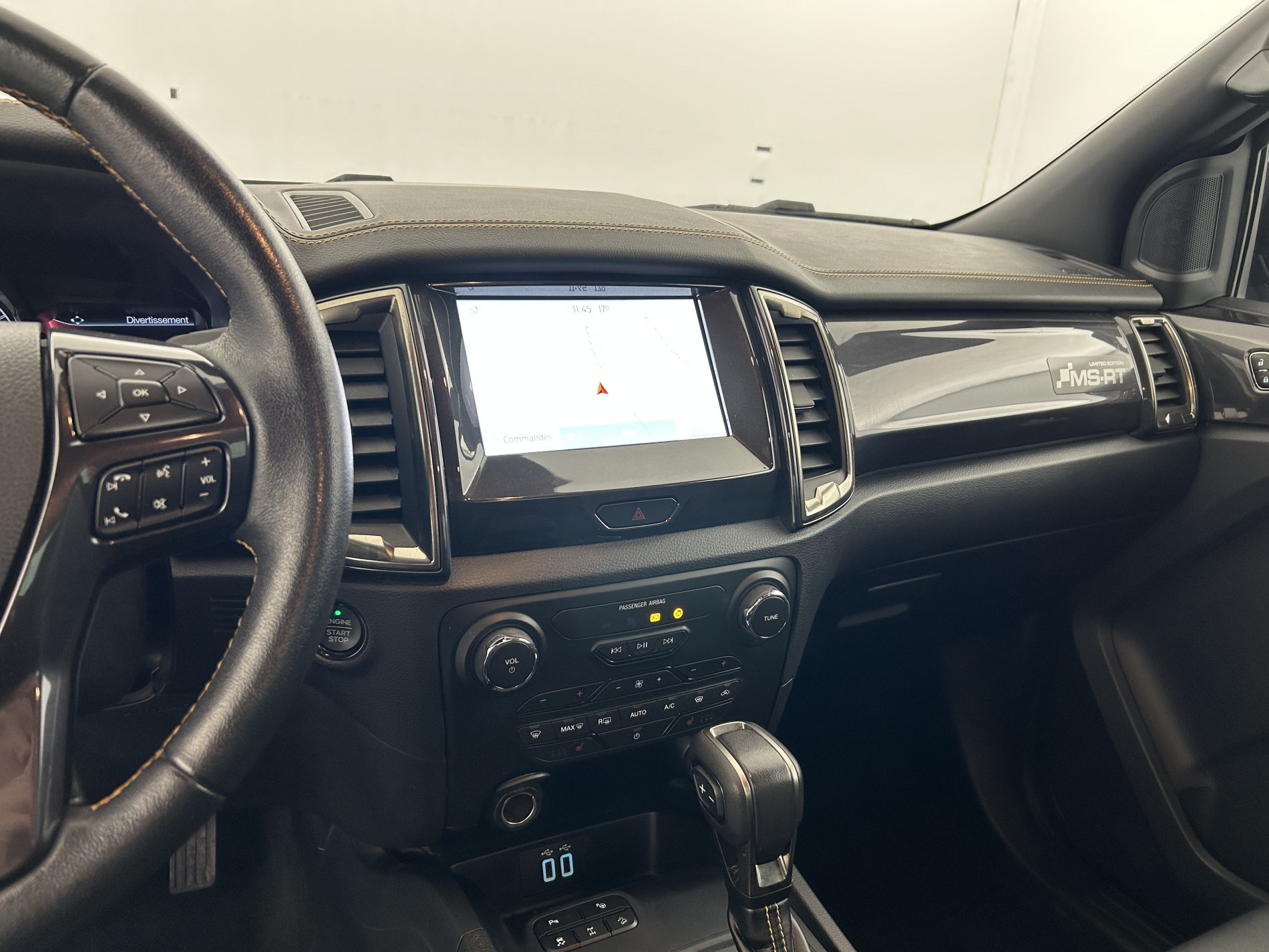 Vente en ligne Ford Ranger 2.0 TDCi 213ch Super Cab MS-RT BVA10 au prix de 43 990 €