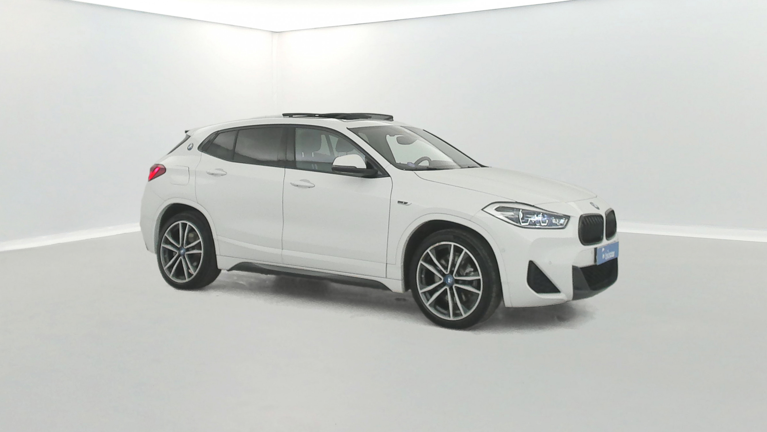 Vente en ligne Bmw X2 xDrive25eA 220ch M Sport + Toit Ouvrant au prix de 26 790 €