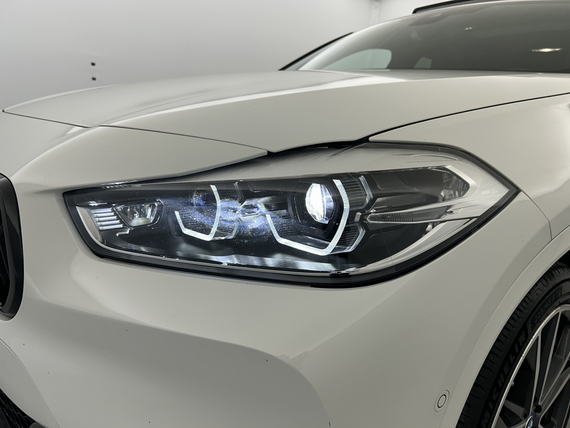 Vente en ligne Bmw X2 xDrive25eA 220ch M Sport + Toit Ouvrant au prix de 26 790 €