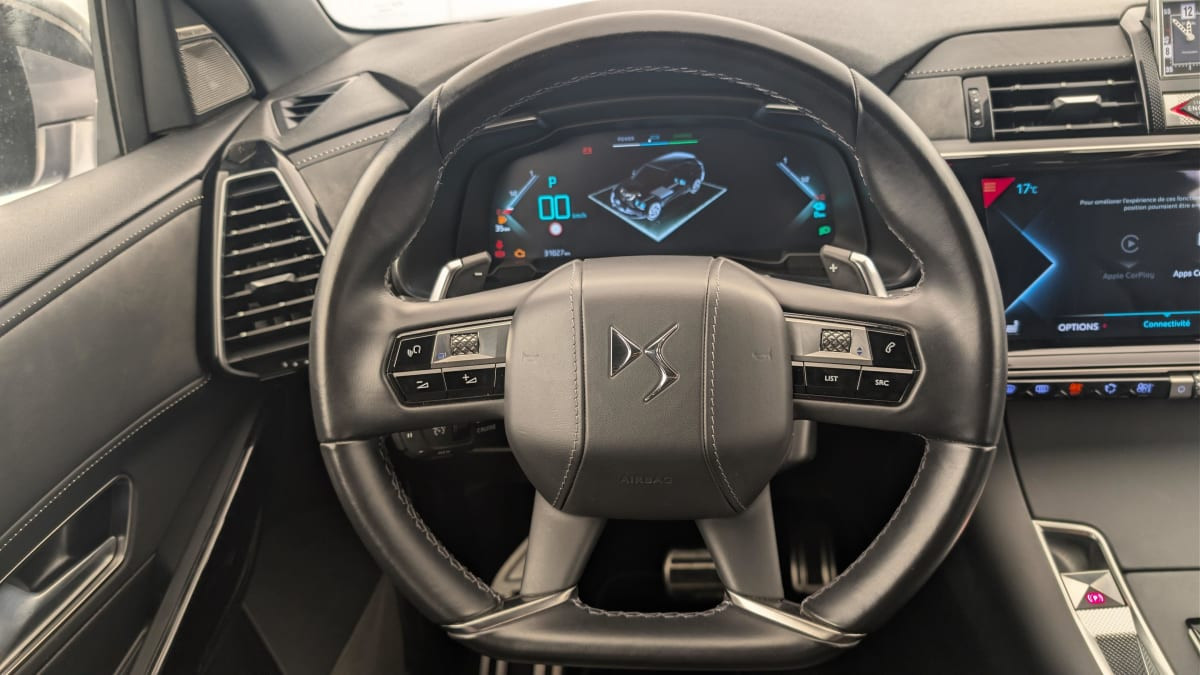 Vente en ligne Ds DS7 Crossback Hybride E-Tense 300 EAT8 4x4 Rivoli au prix de 31 190 €