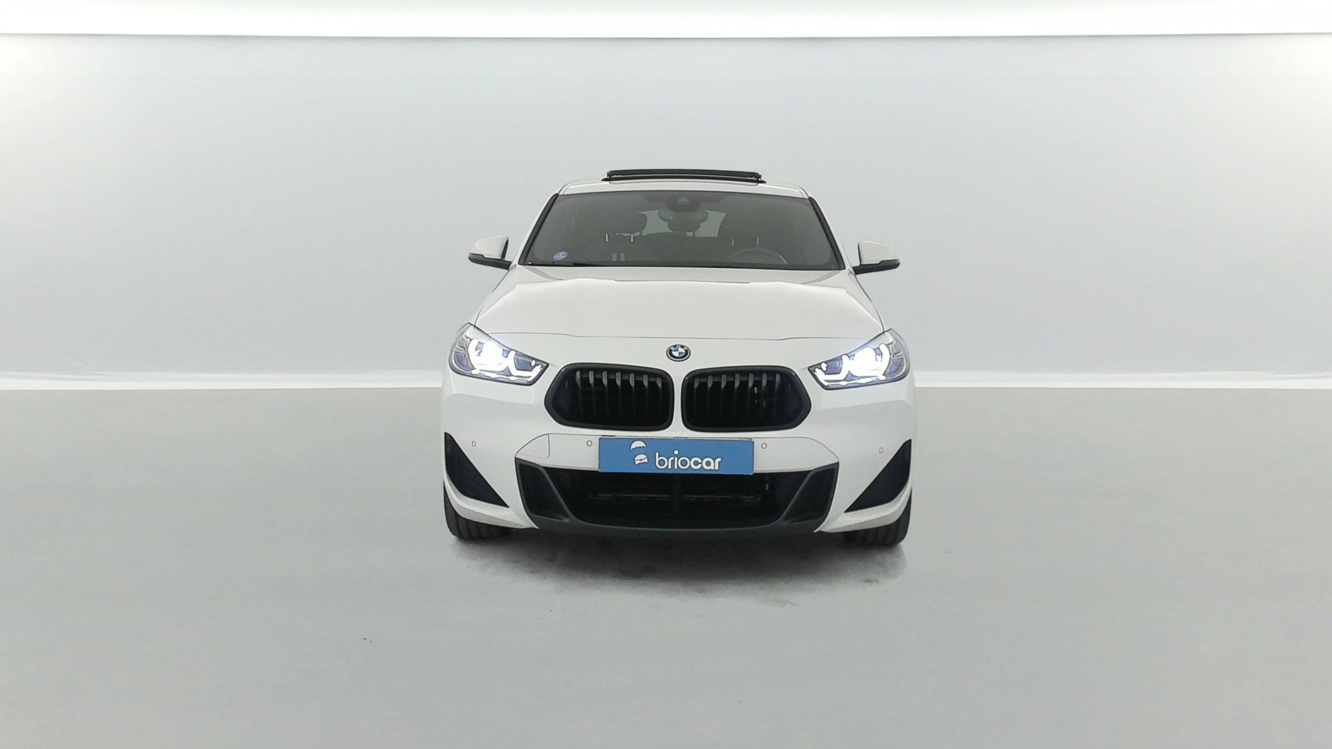Vente en ligne Bmw X2 xDrive25eA 220ch M Sport + Toit Ouvrant au prix de 26 790 €