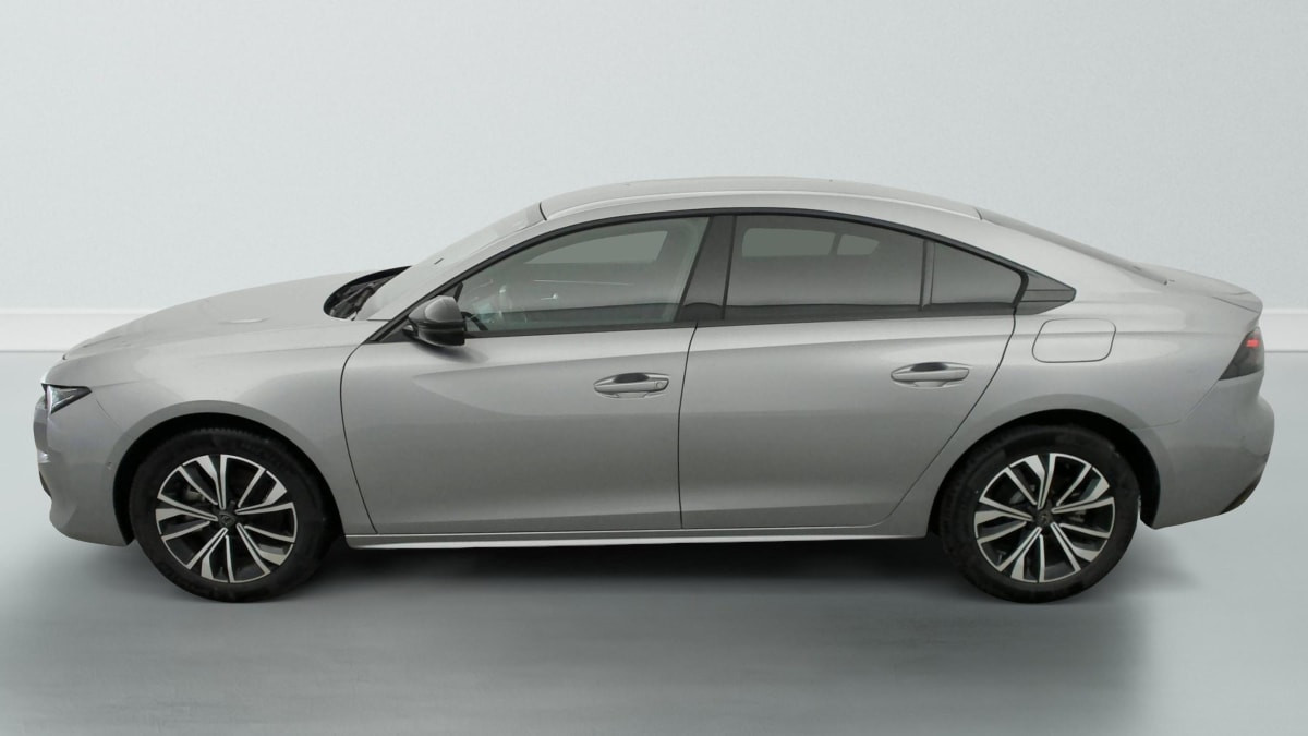 Vente en ligne Peugeot 508 Hybrid 180 e-EAT8 Allure au prix de 28 930 €