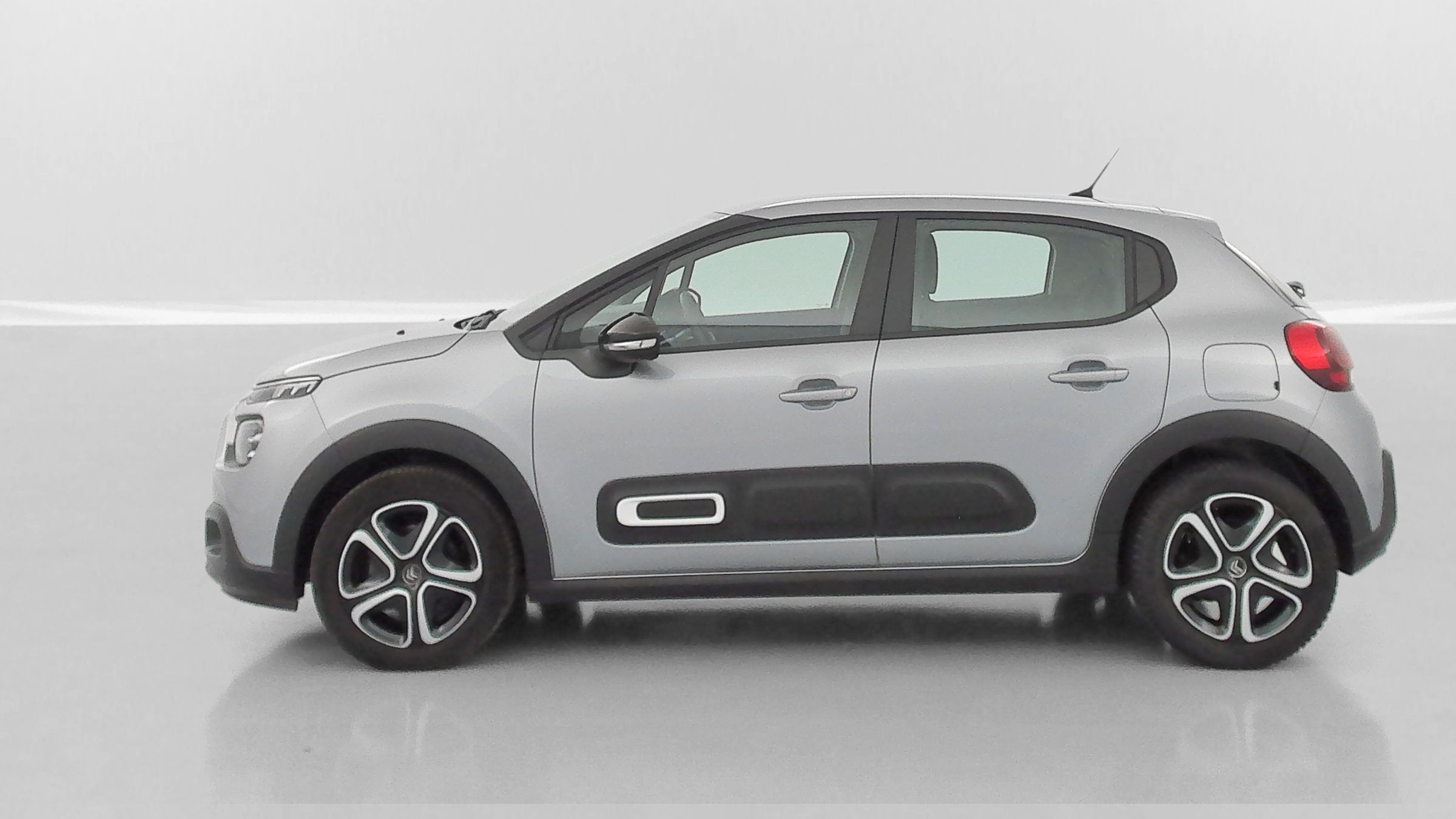 Vente en ligne Citroën C3 C3 1.2 PureTech 83ch Plus au prix de 13 010 €