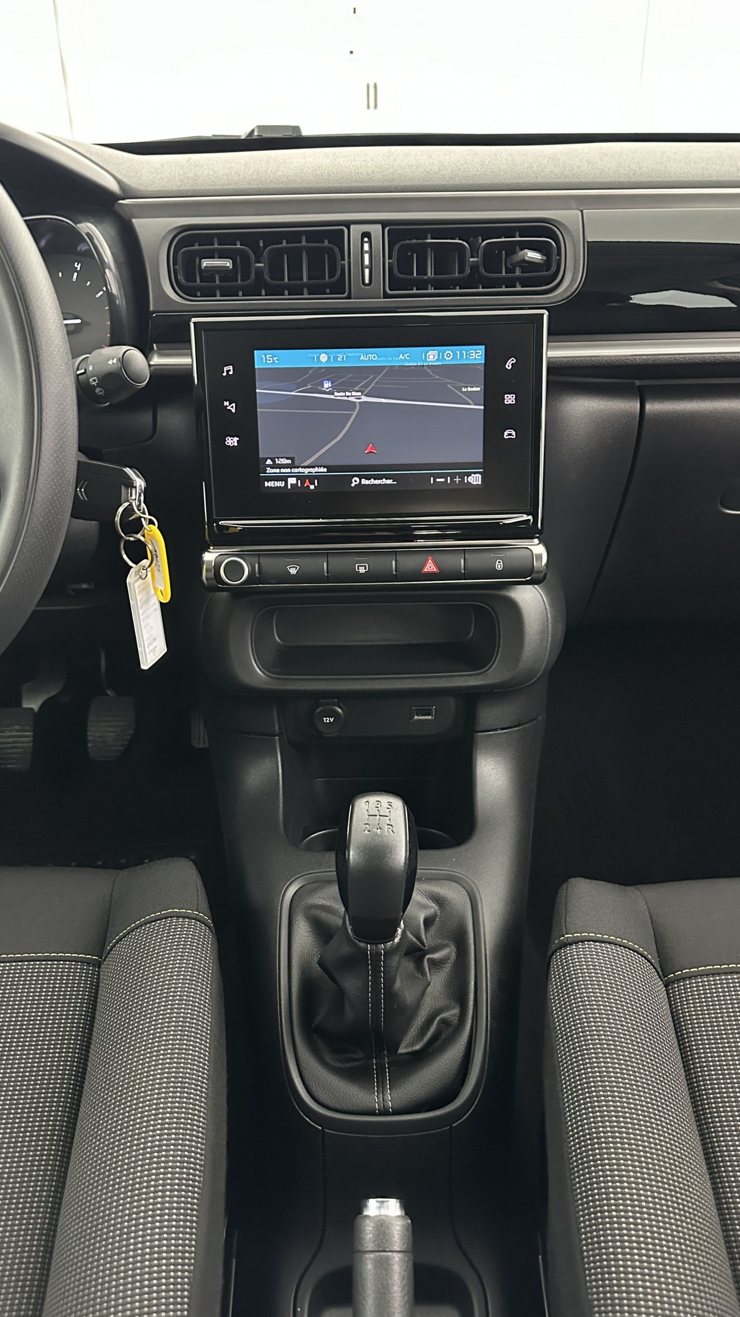 Vente en ligne Citroën C3 C3 1.2 PureTech 83ch Plus au prix de 13 010 €