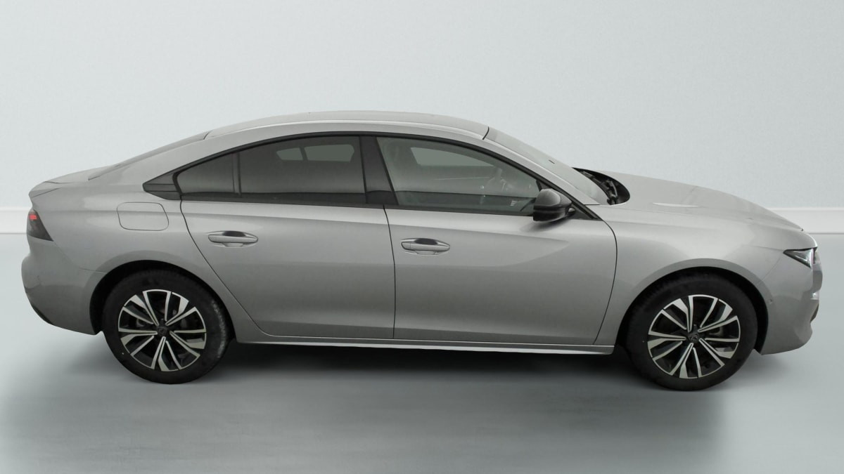 Vente en ligne Peugeot 508 Hybrid 180 e-EAT8 Allure au prix de 28 930 €