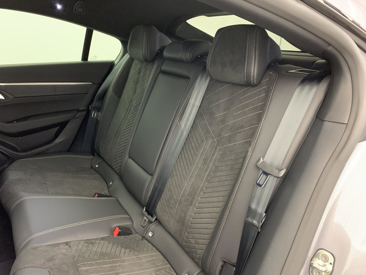 Vente en ligne Peugeot 508 Hybrid 180 e-EAT8 Allure au prix de 28 930 €