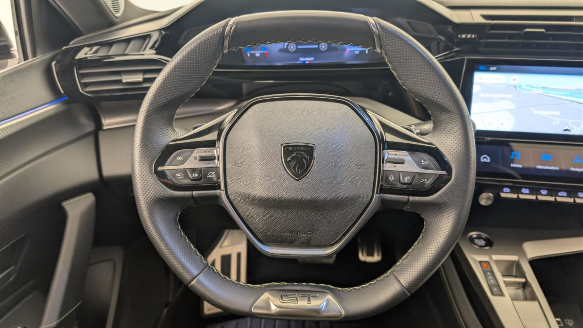 Vente en ligne Peugeot 408 PHEV 225 e-EAT8 GT au prix de 27 070 €