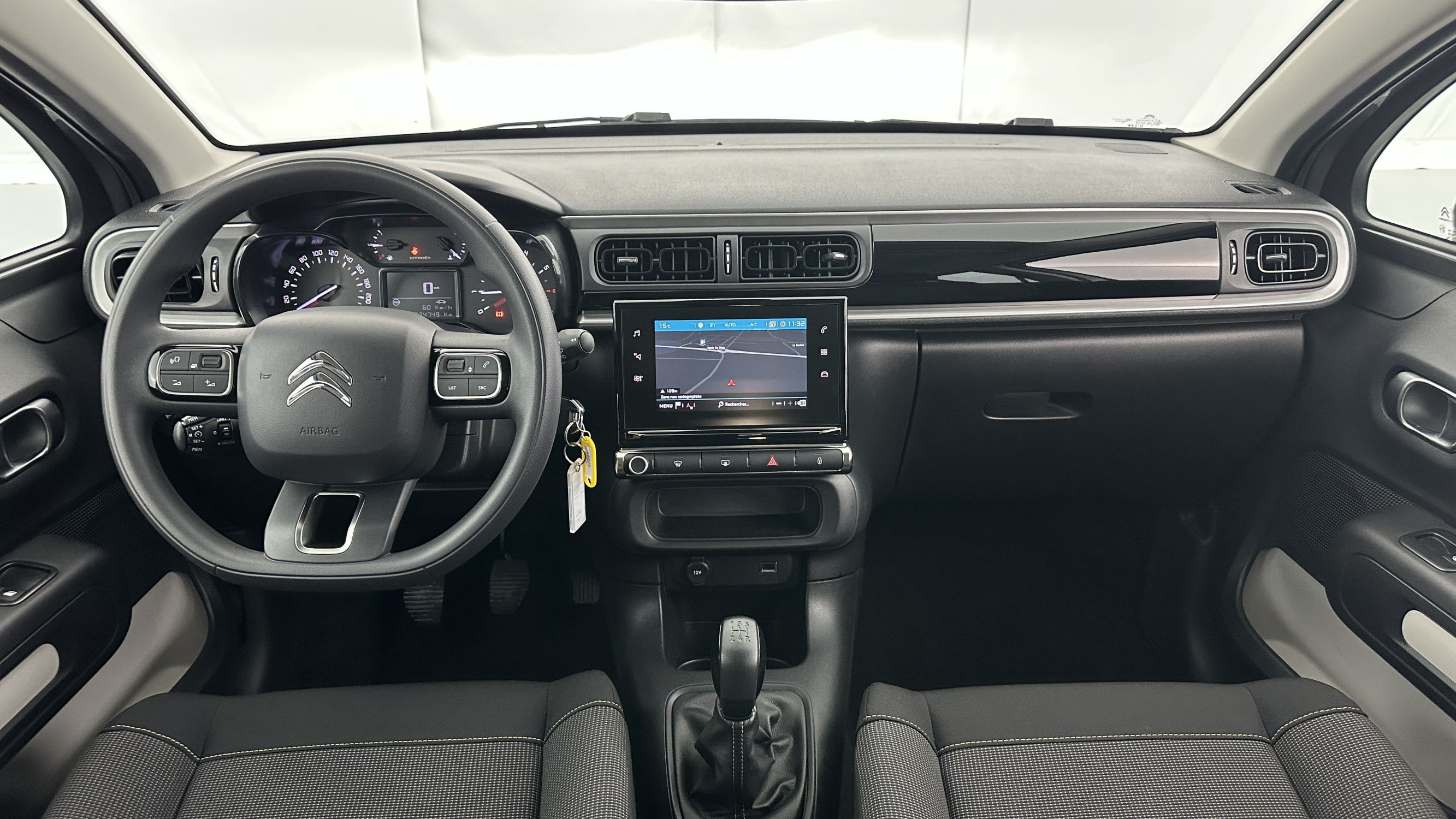 Vente en ligne Citroën C3 C3 1.2 PureTech 83ch Plus au prix de 13 010 €