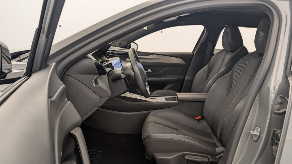 Vente en ligne Peugeot 408 PHEV 225 e-EAT8 GT au prix de 27 070 €