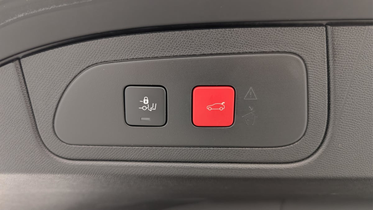 Vente en ligne Ds DS7 Crossback Hybride E-Tense 300 EAT8 4x4 Rivoli au prix de 29 130 €