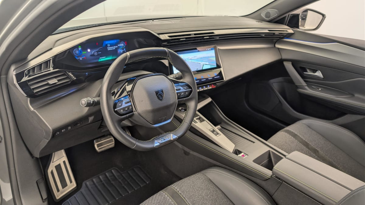 Vente en ligne Peugeot 408 PHEV 225 e-EAT8 GT au prix de 27 070 €