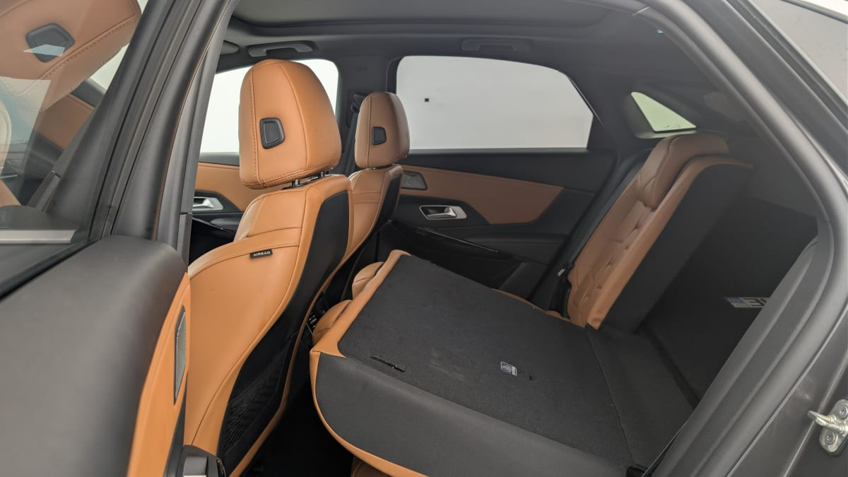 Vente en ligne Ds DS7 Crossback Hybride E-Tense 300 EAT8 4x4 Rivoli au prix de 29 130 €