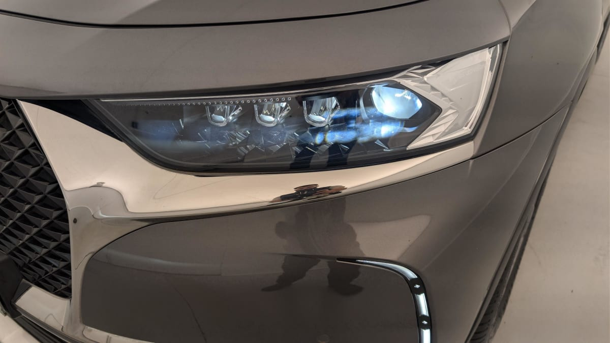 Vente en ligne Ds DS7 Crossback Hybride E-Tense 300 EAT8 4x4 Rivoli au prix de 29 130 €