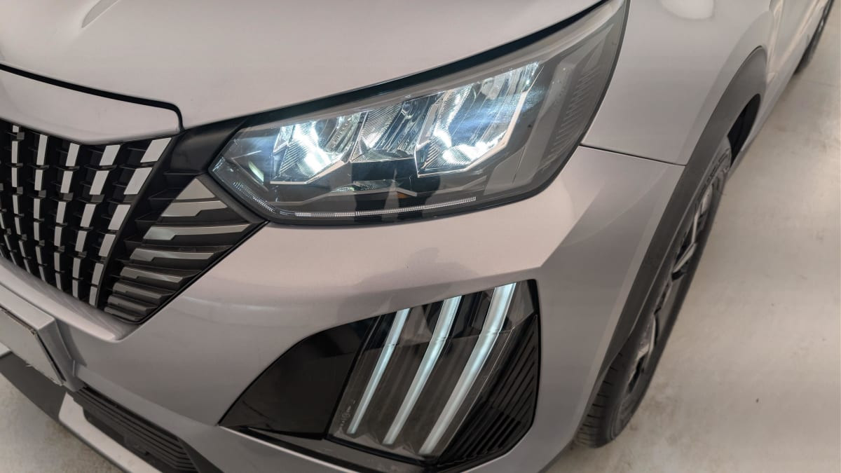 Vente en ligne Peugeot 2008 100 S S BVM6 Allure au prix de 17 180 €