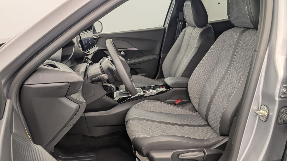 Vente en ligne Peugeot 2008 100 S S BVM6 Allure au prix de 19 860 €