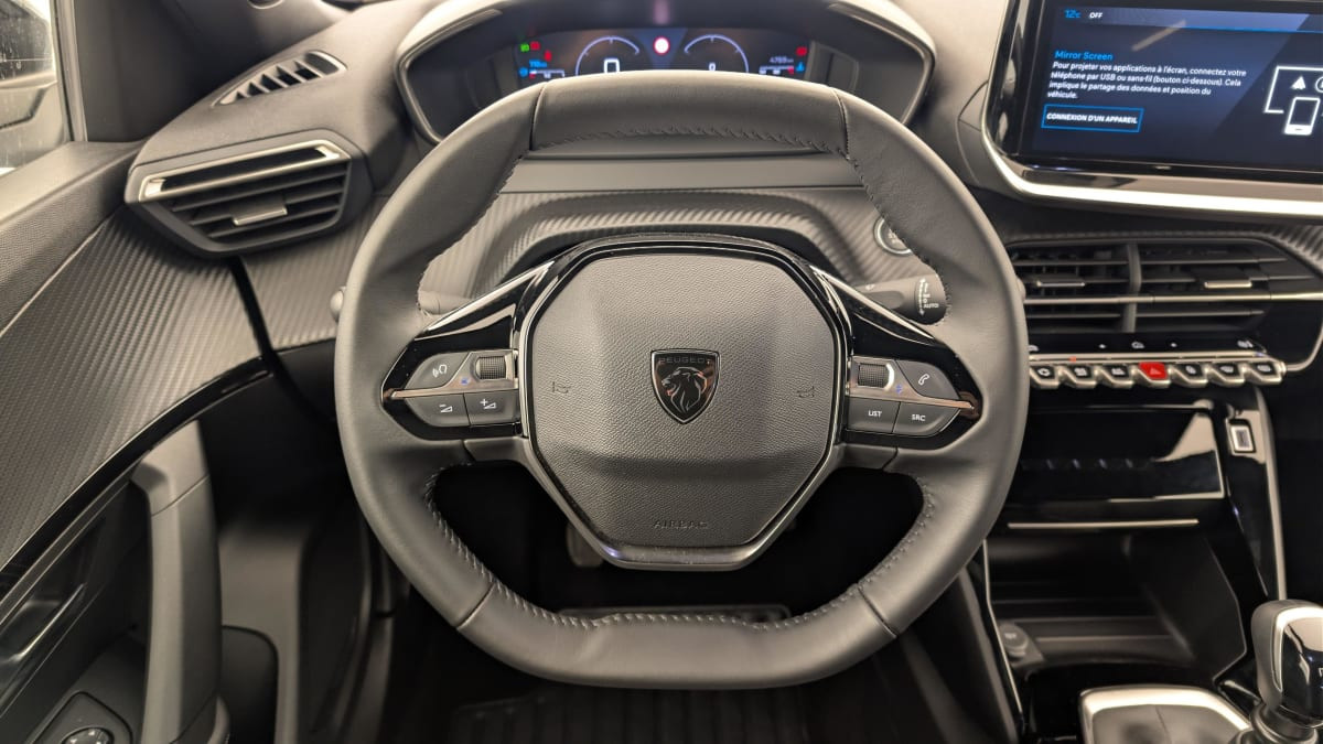 Vente en ligne Peugeot 2008 100 S S BVM6 Allure au prix de 19 860 €