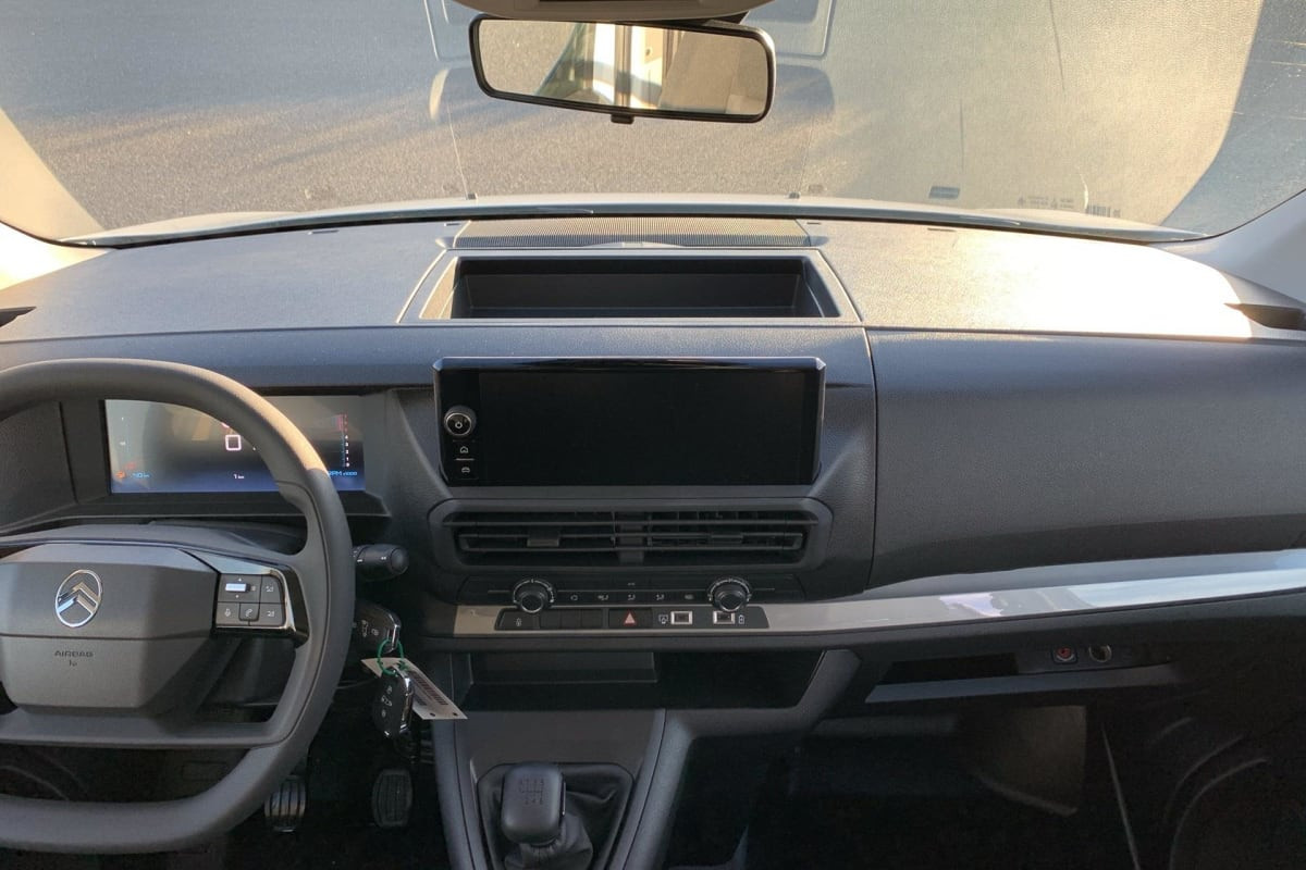 Vente en ligne Citroën Jumpy Fourgon XL BHDI 145 BVM6 au prix de 31 650 €