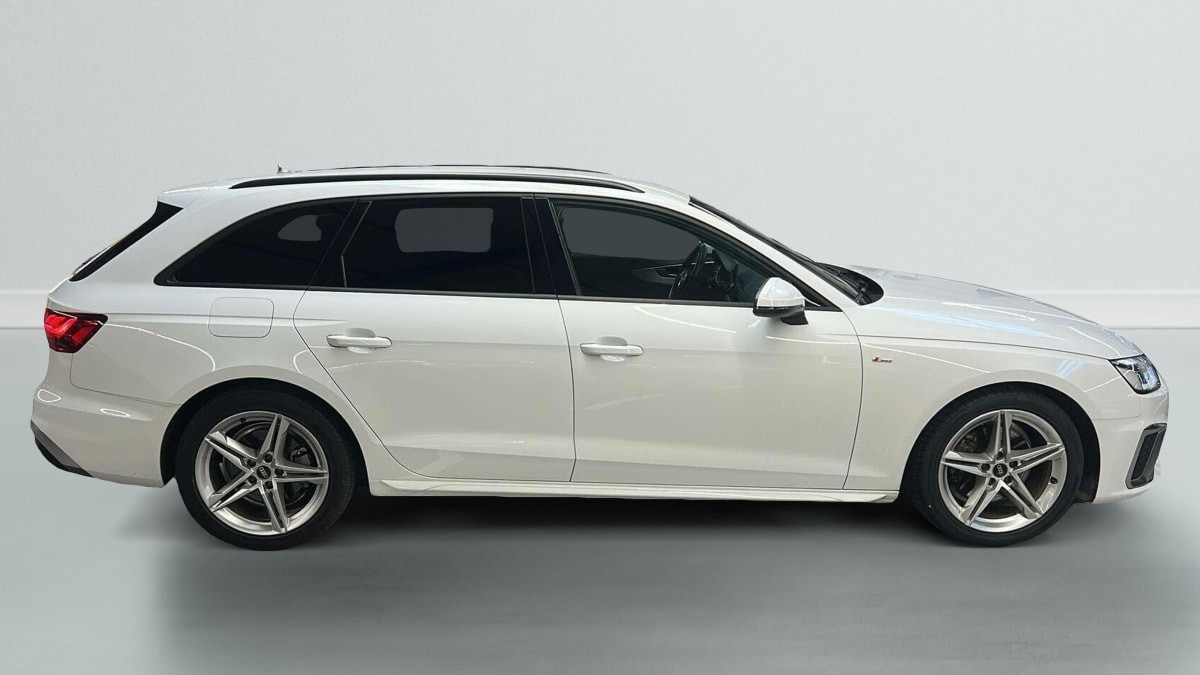 Vente en ligne Audi A4 Avant 35 TFSI 150 S tronic 7 Design au prix de 28 510 €
