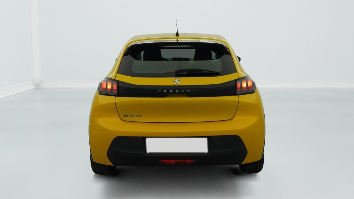 Vente en ligne Peugeot 208 50 KWH 136CH ACTIVE au prix de 16 150 €