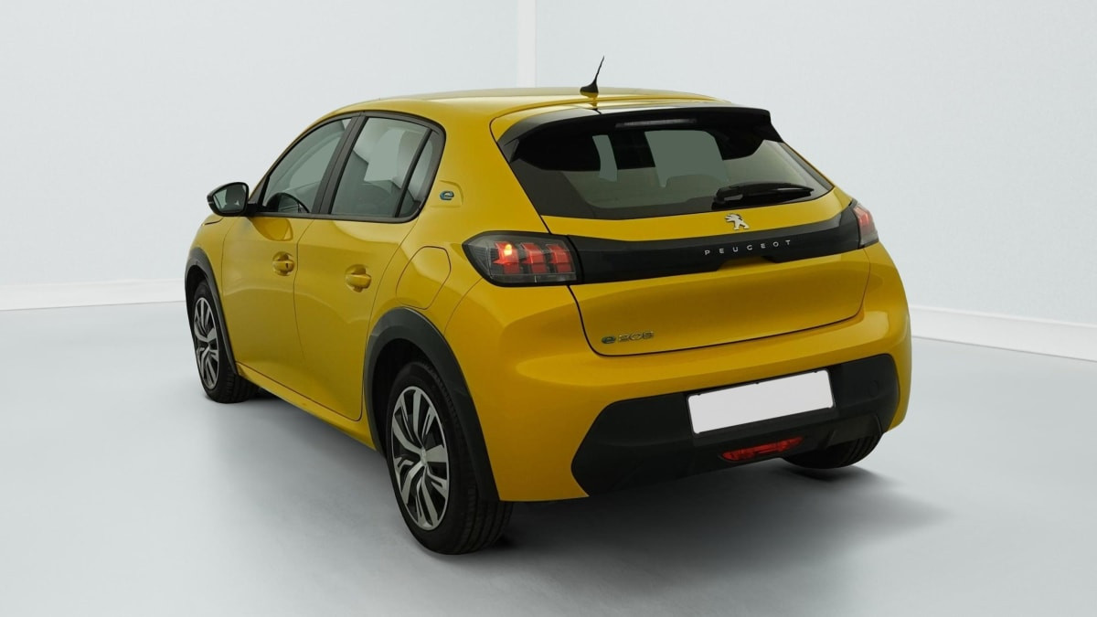 Vente en ligne Peugeot 208 50 KWH 136CH ACTIVE au prix de 16 150 €