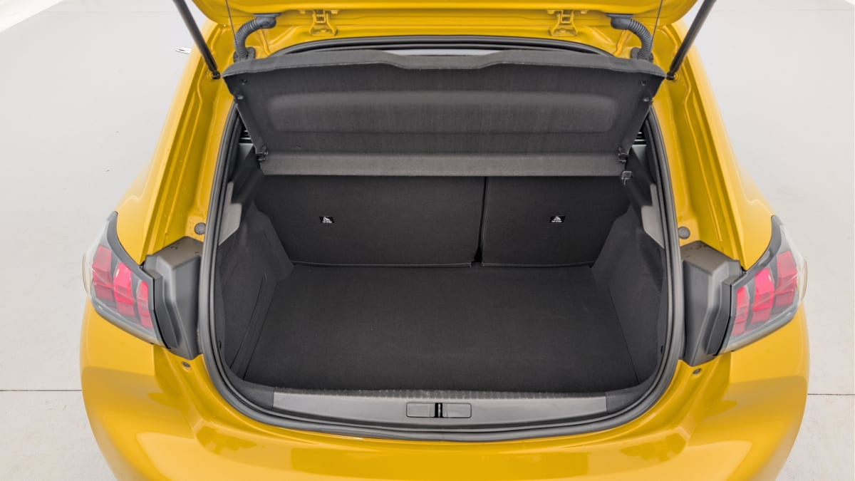 Vente en ligne Peugeot 208 50 KWH 136CH ACTIVE au prix de 16 150 €