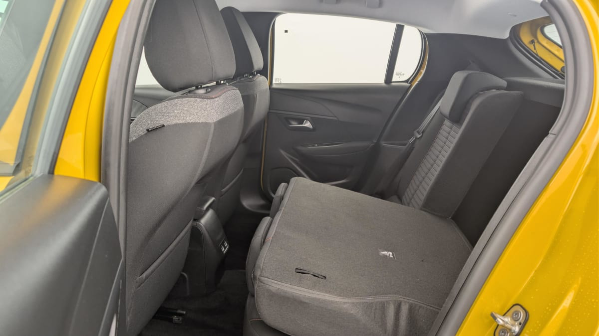 Vente en ligne Peugeot 208 50 KWH 136CH ACTIVE au prix de 16 150 €