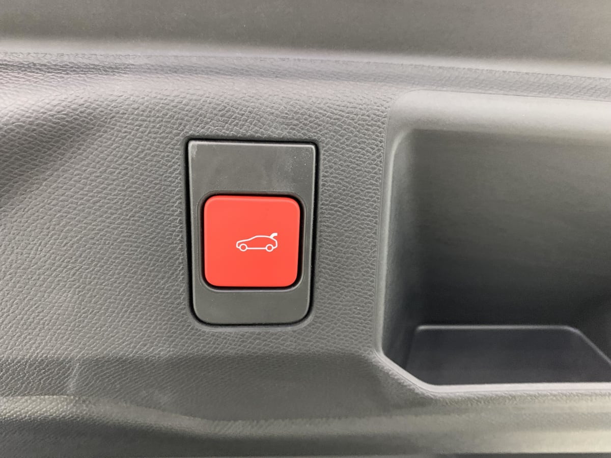 Vente en ligne Peugeot 5008 Hybrid 145 e-DCS6 GT au prix de 34 680 €