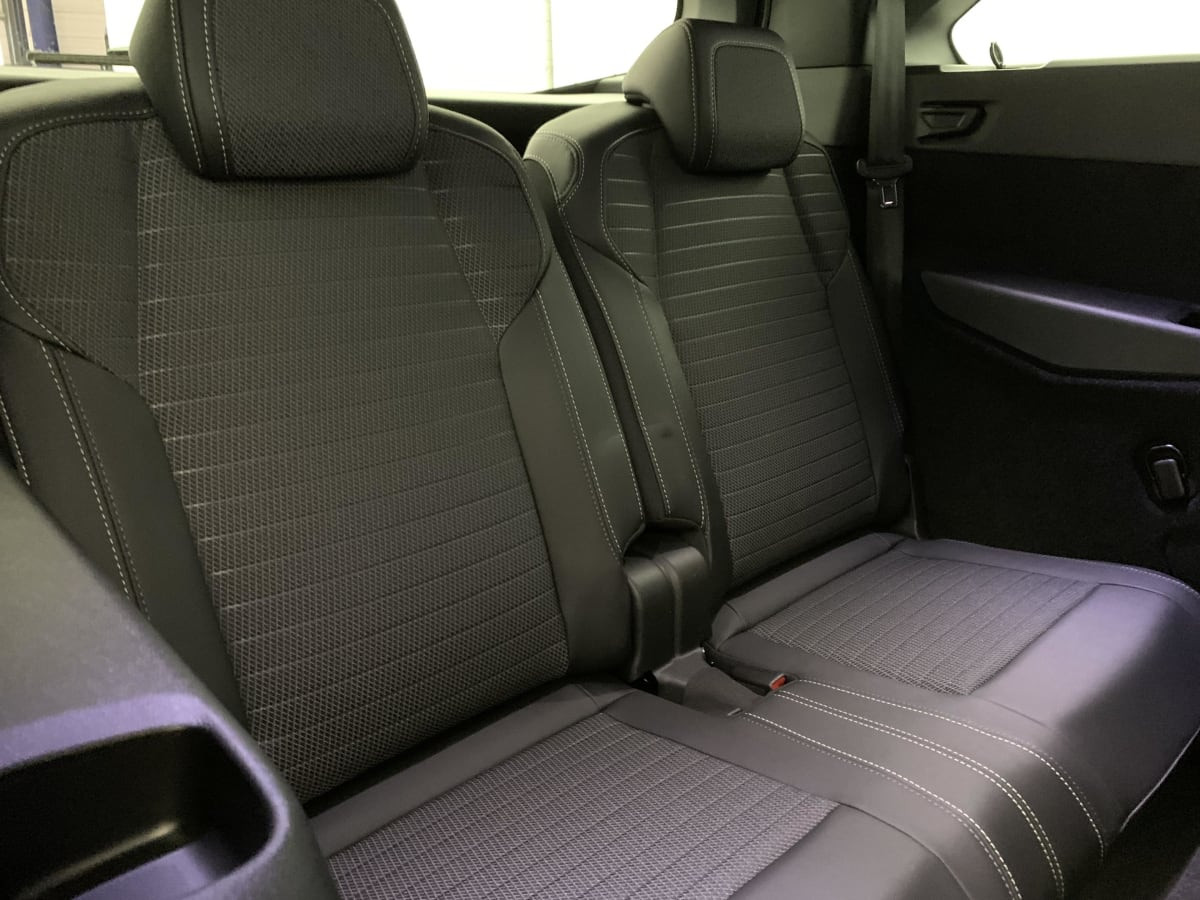 Vente en ligne Peugeot 5008 Hybrid 145 e-DCS6 GT au prix de 34 680 €