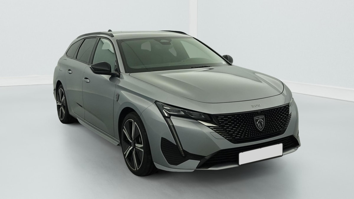 Peugeot 308 SW PHEV 225 e-EAT8 GT occasion de 2024 en vente à Rennes