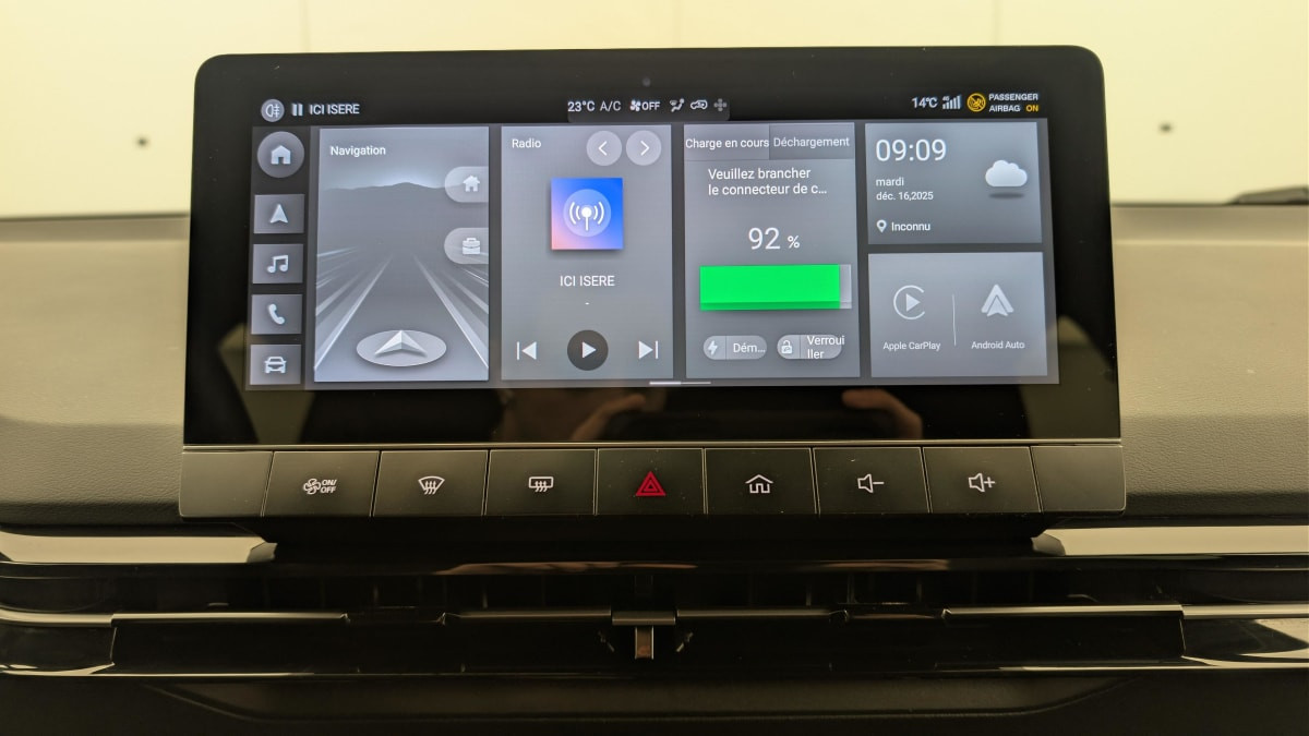 Vente en ligne Mg MG4 64KWH 204CH LUXURY au prix de 22 330 €