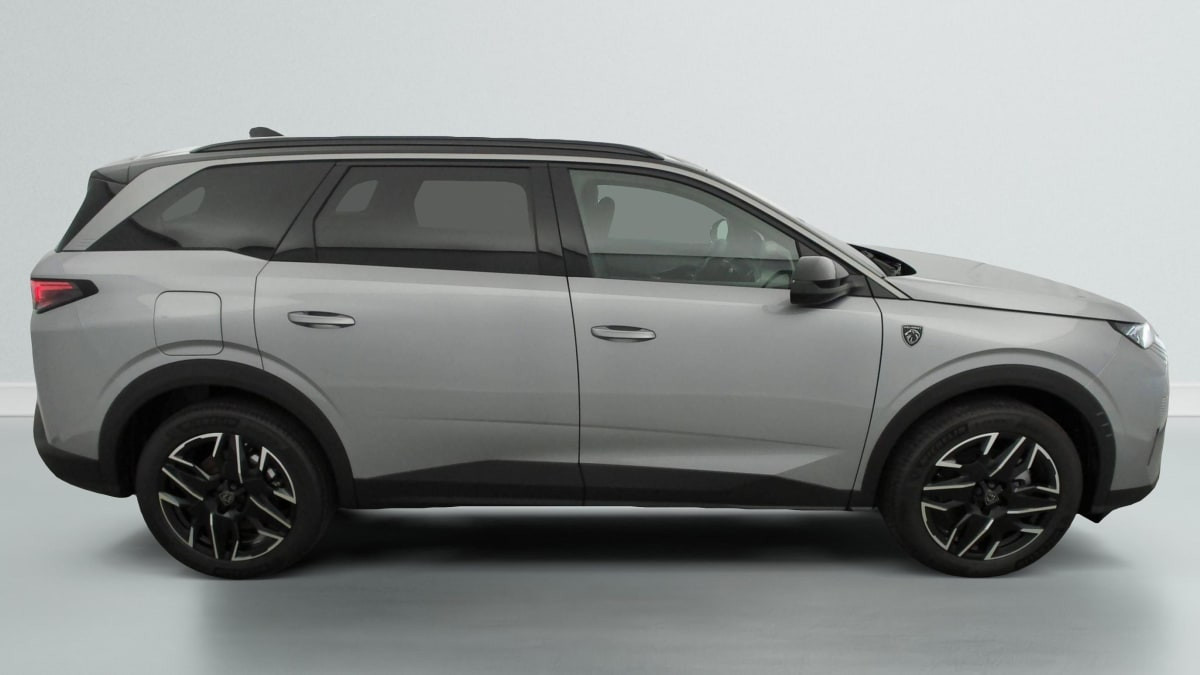 Vente en ligne Peugeot 5008 Hybrid 145 e-DCS6 GT au prix de 34 680 €