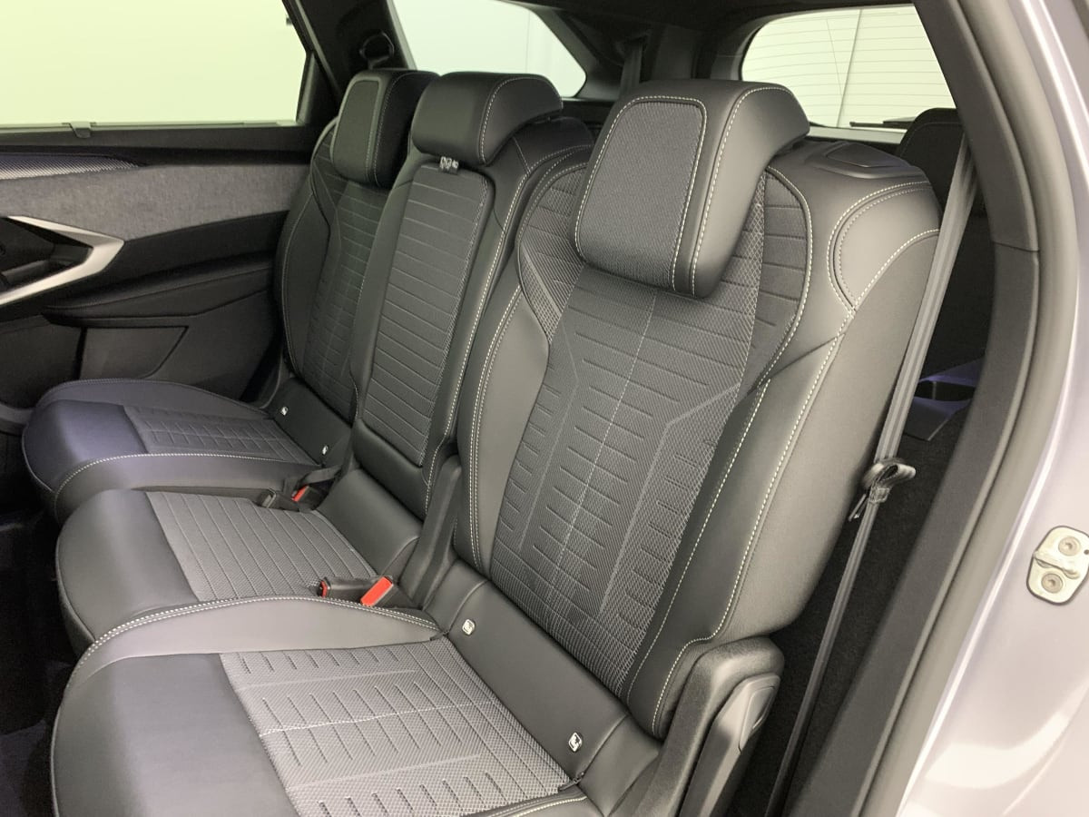 Vente en ligne Peugeot 5008 Hybrid 145 e-DCS6 GT au prix de 34 680 €