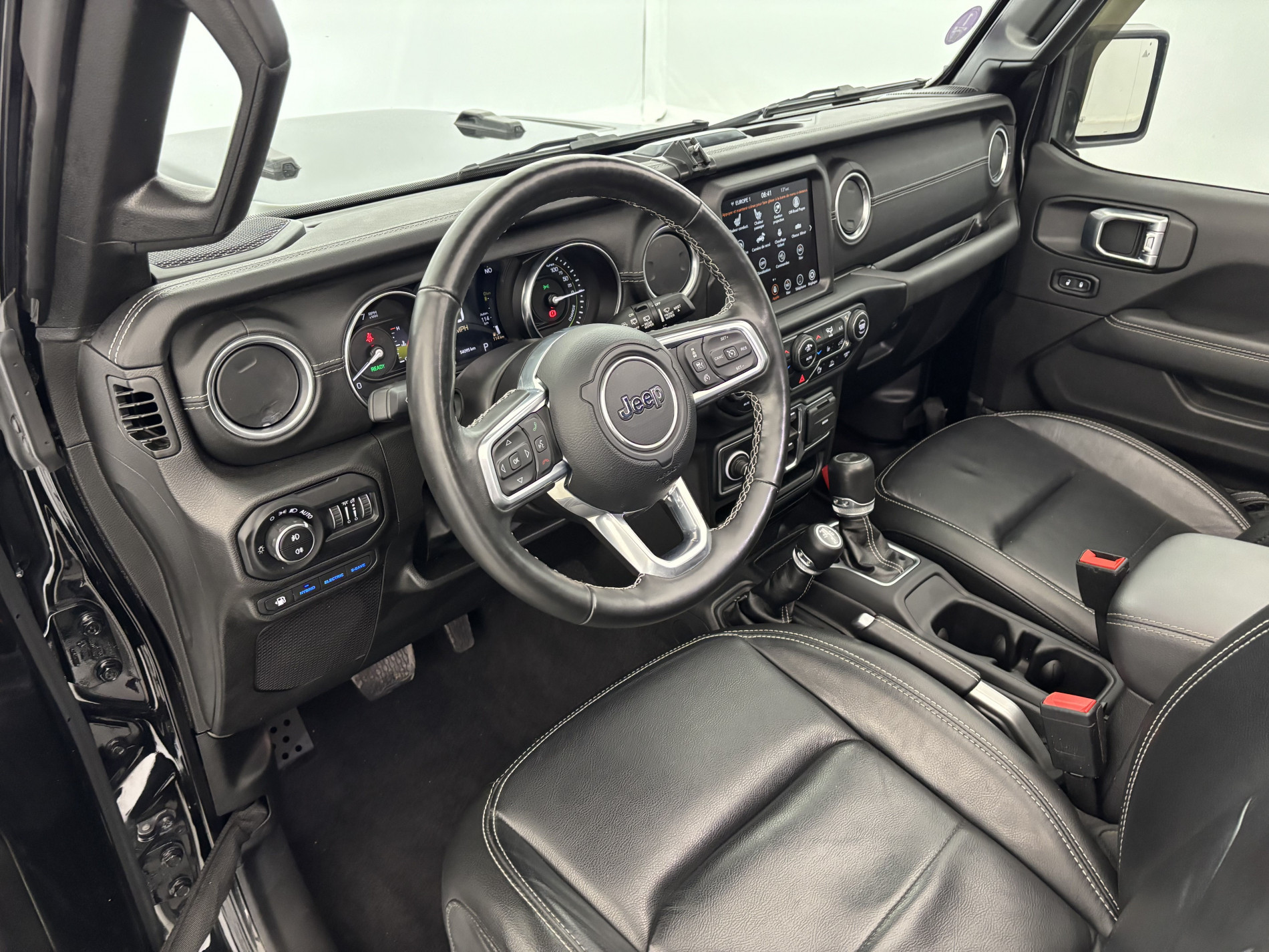 Vente en ligne Jeep Wrangler 2.0 T 380ch 4xe Overland au prix de 56 990 €